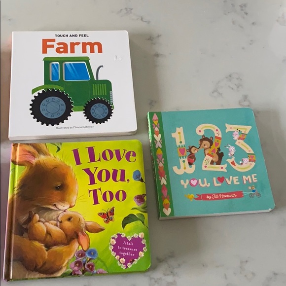 Kids book bundle - Picture 2 of 2